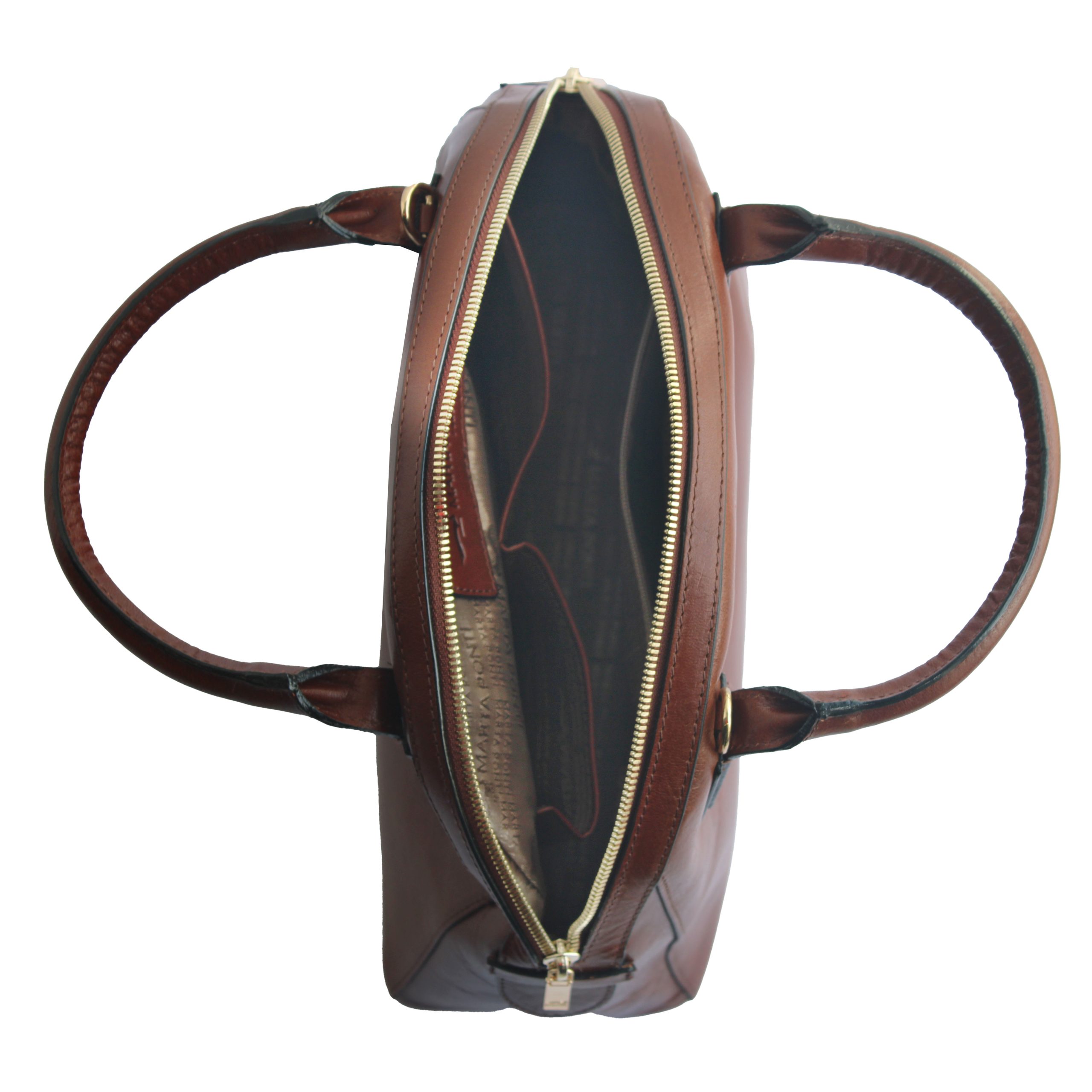 8106236_COGNAC_INTERIOR