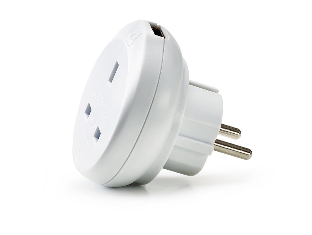 Adaptador USB-A GO TRAVEL para o Reino Unido e a UE (2,4 A) 625
